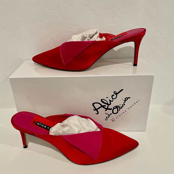 Alice + Olivia | Mareist Cherry & Fuchsia | 8.5 - Picture 2 of 6